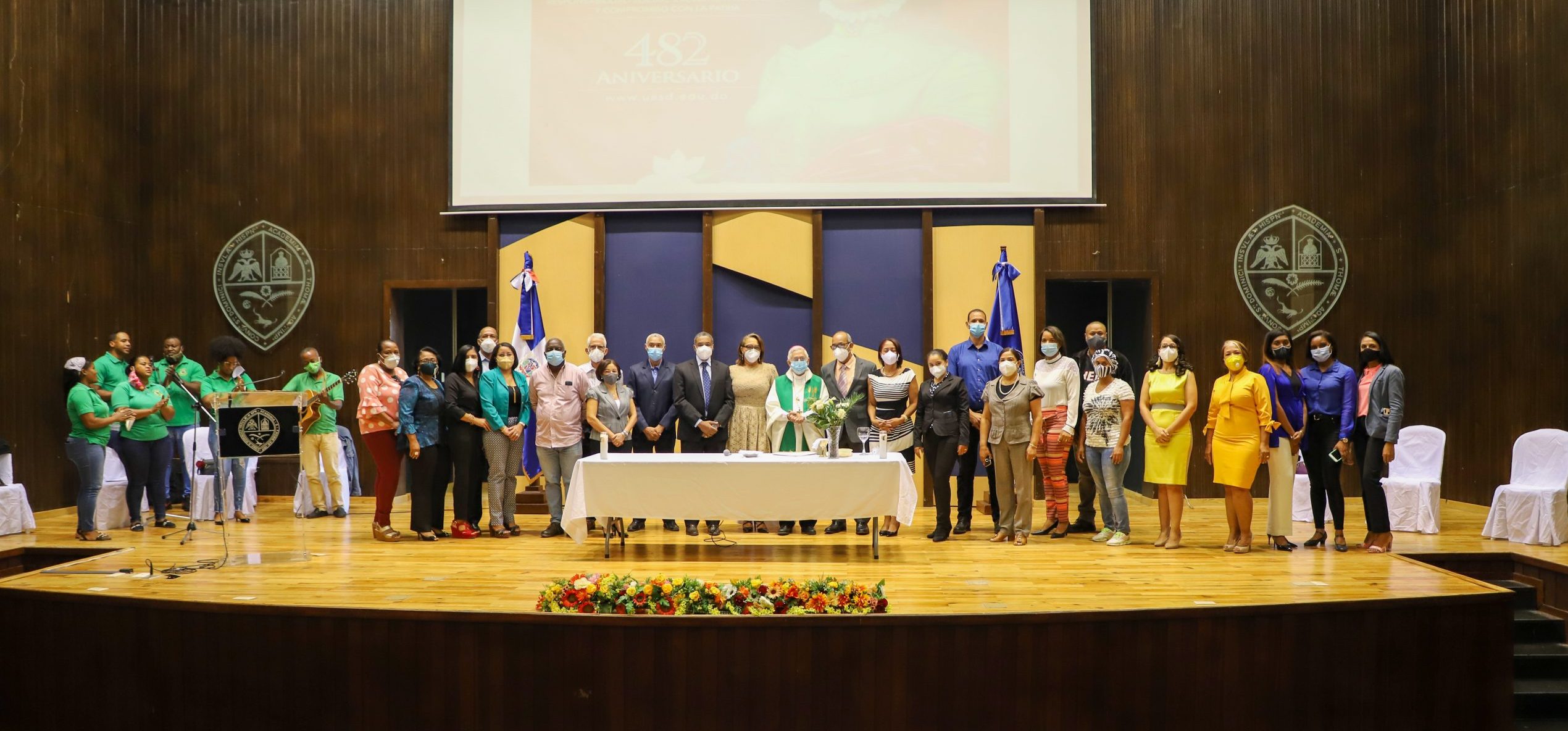UASD San Juan realiza Misa y Ofrenda Floral con en conmemoración al 482 Aniversario de la Universidad Autónoma de Santo Domingo