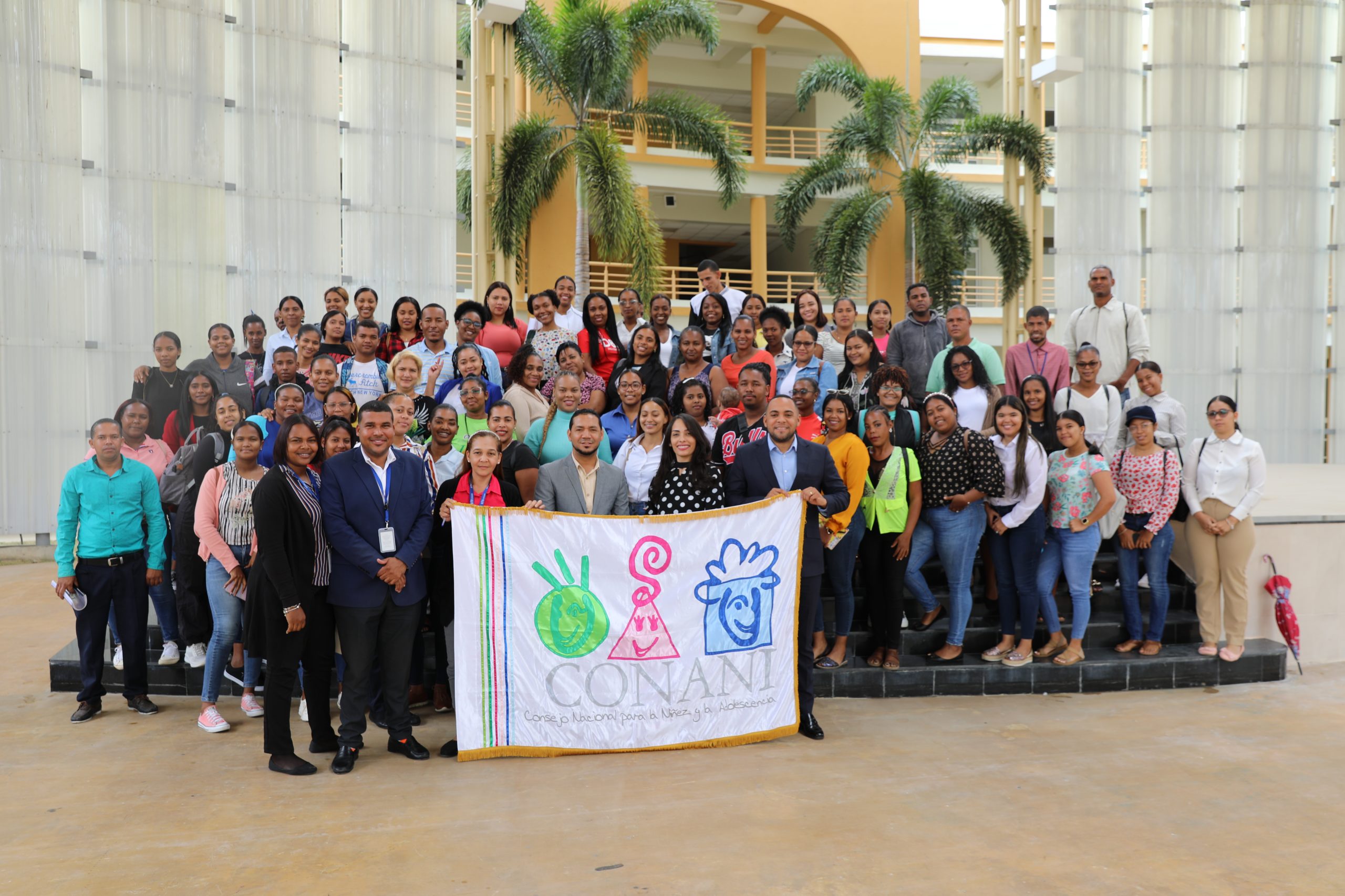 UASD Recinto San Juan desarrolla panel en conmemoración al día internacional de la lucha contra el maltrato infantil