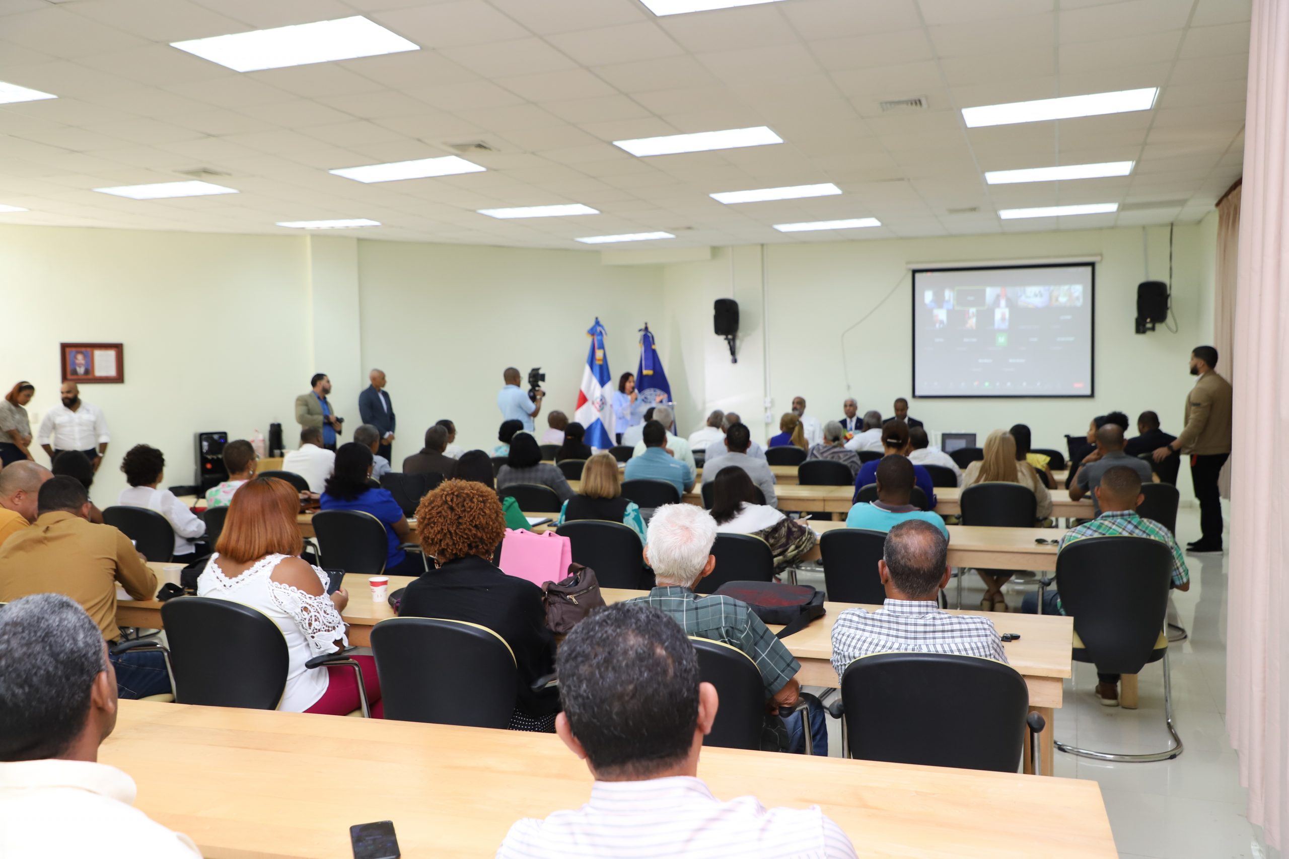 UASD Recinto San Juan inicia curso taller «Certificado Tutoría Virtual»