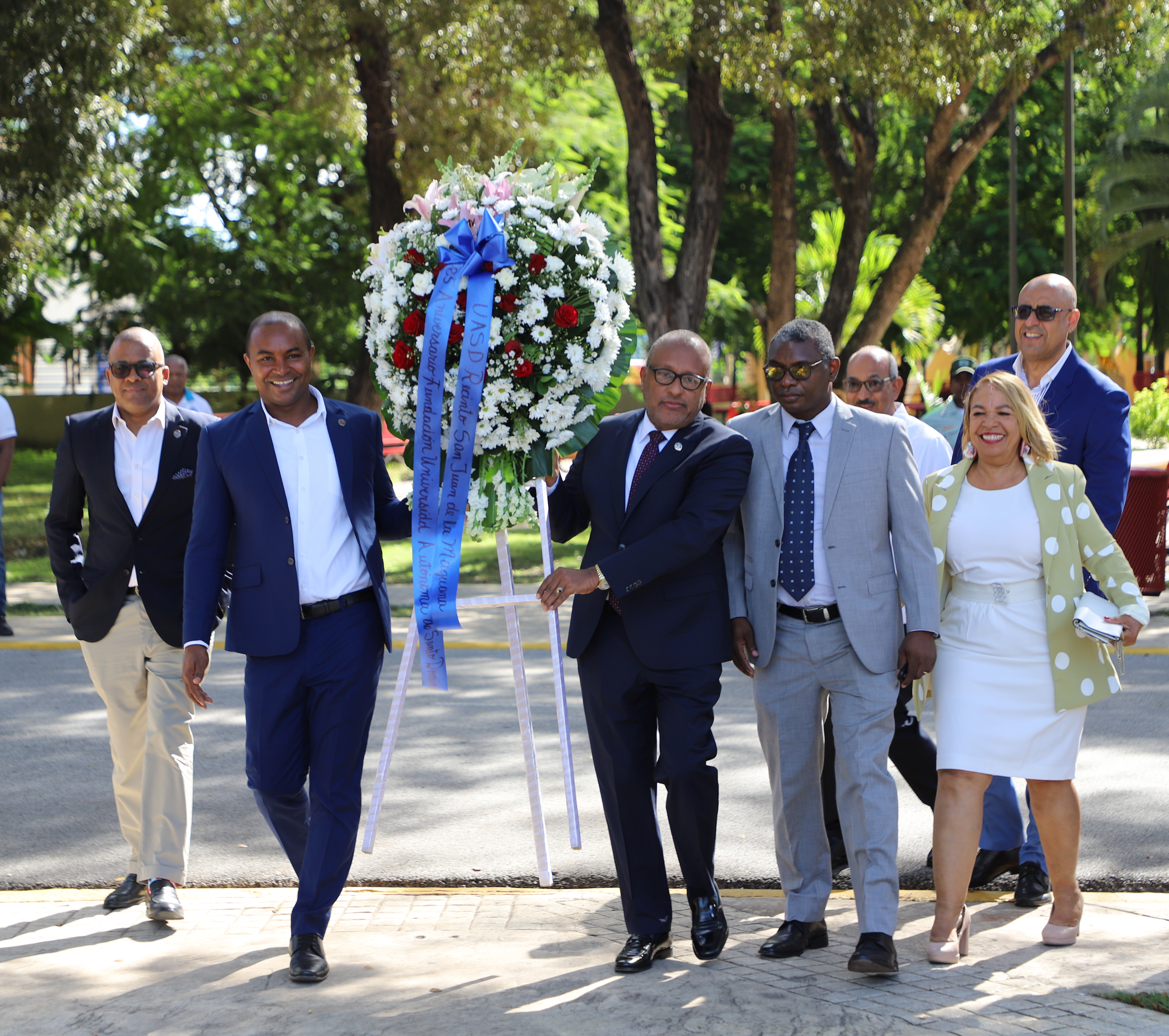UASD San Juan realiza misa y ofrenda floral en conmemoración a su 485 aniversario