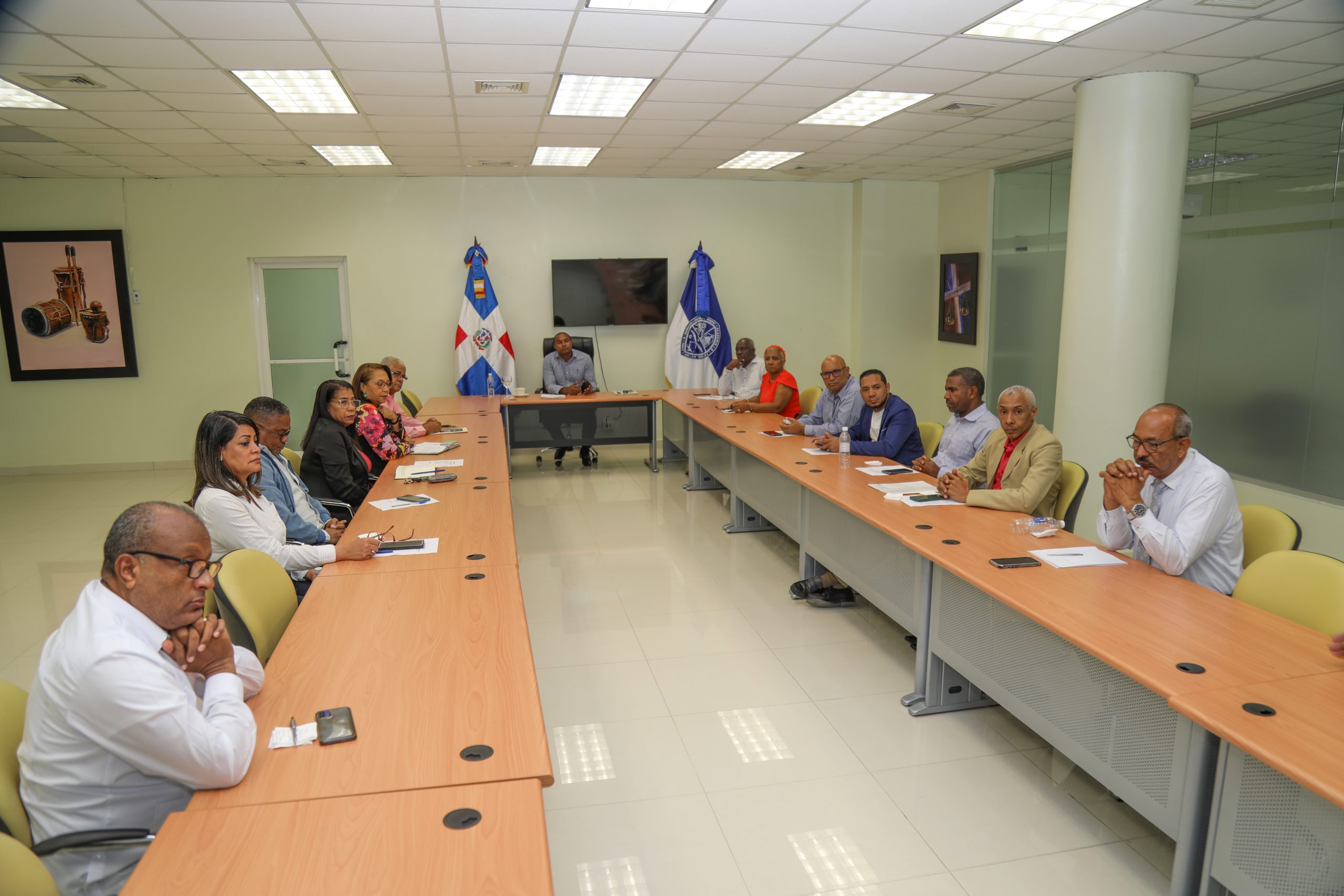 Dr. Carlos Manuel Sanchez De Óleo sostiene reunión con los encargados de las Unidades Docentes de UASD Recinto San Juan.