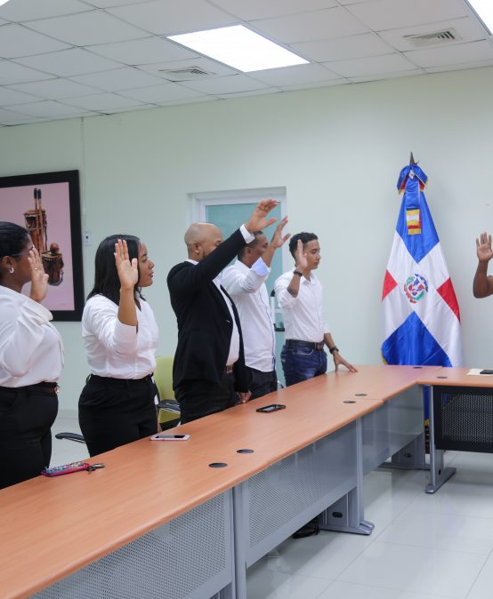 Acto de Juramentación de Directivos de Asociaciones de Estudiantes de Carreras en la UASD-Recinto San Juan